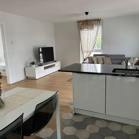 Apartment Logement Moderne Et Spacieux ! *